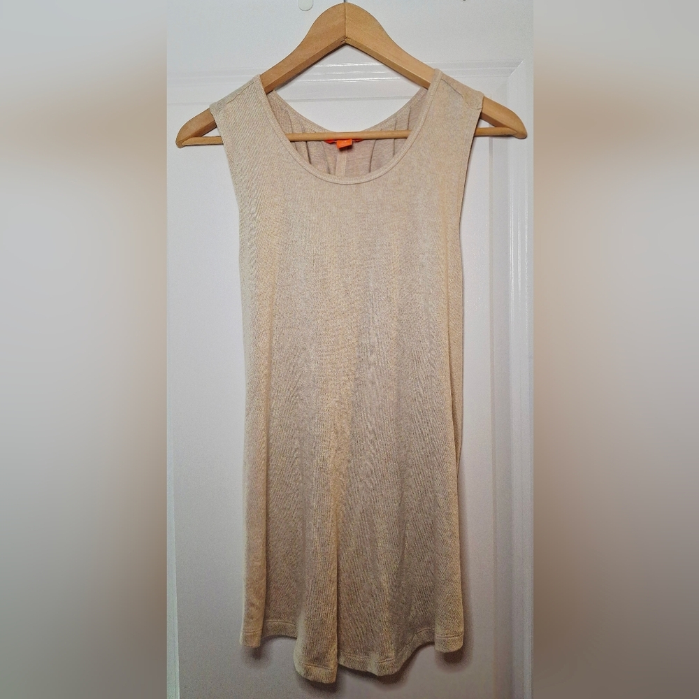Elegant Sleeveless Top with Draping Back (L)